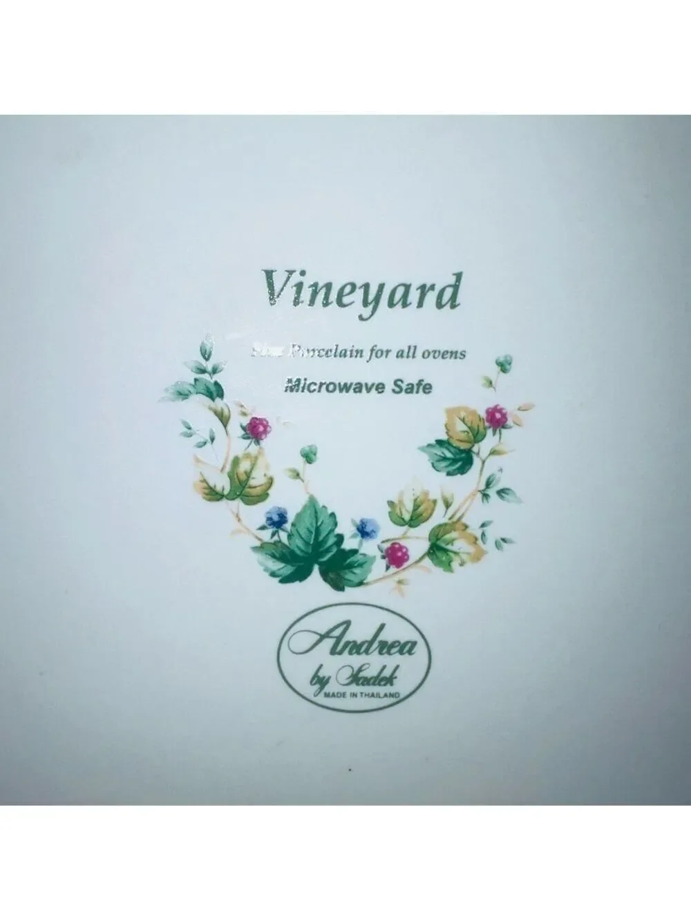Pristine Vintage Andrea By Sadek Vineyard Fine Porcelain Quiche Baking Dish